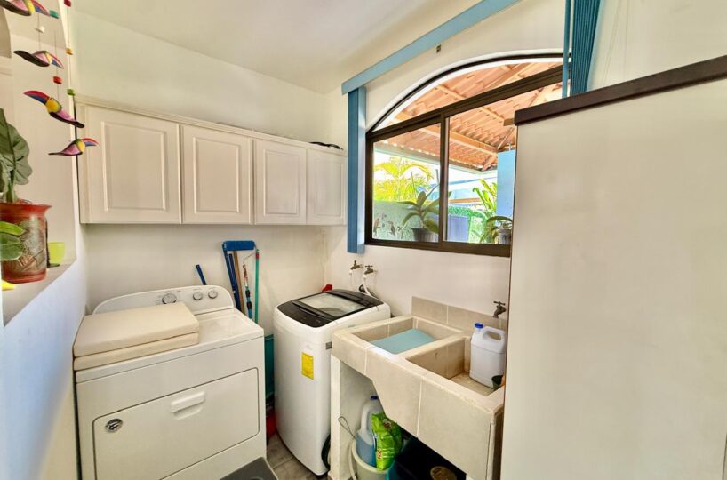 Homes for sale in EsterillosParrita Costa Rica