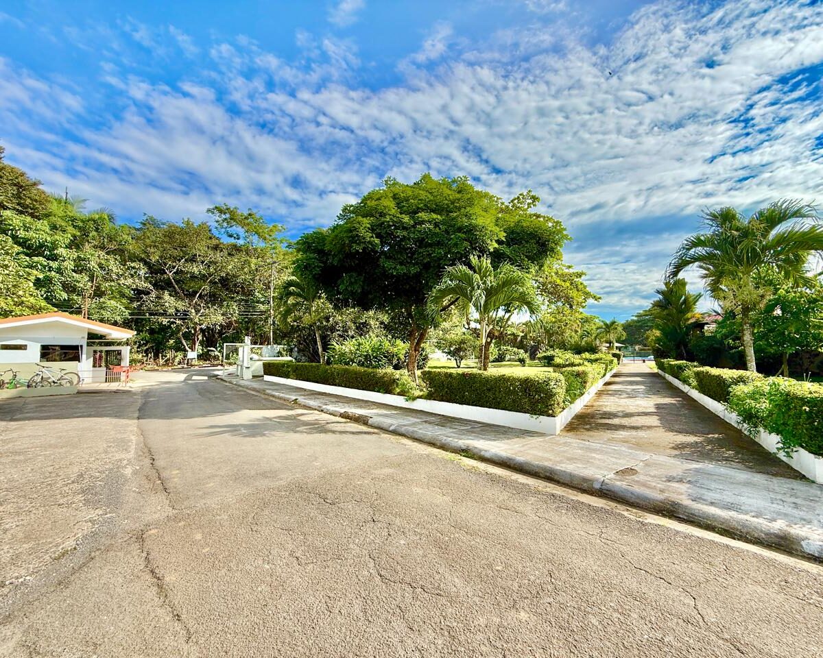 Homes for sale in EsterillosParrita Costa Rica