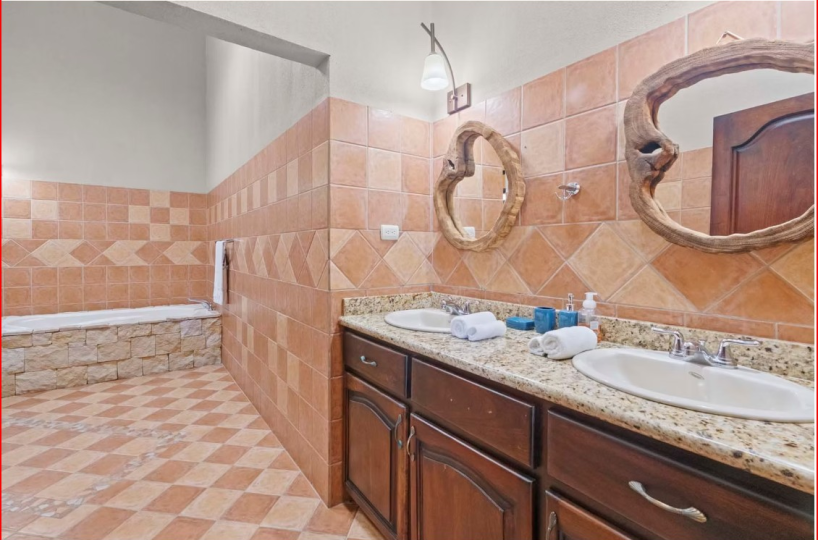 Homes for sale in Tilarán Costa Rica