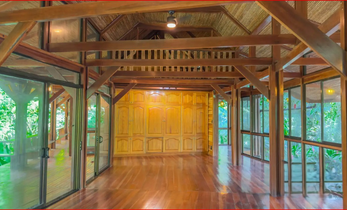 Homes for sale in Playa Chiquita Costa Rica