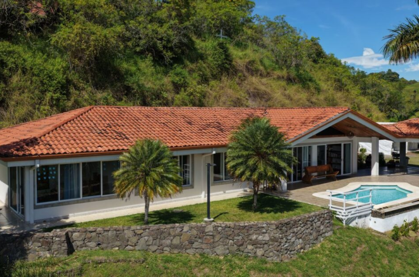 Homes for sale in Atenas Costa Rica