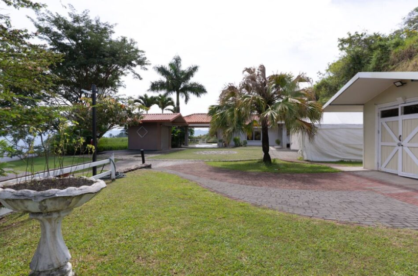 Homes for sale in Atenas Costa Rica