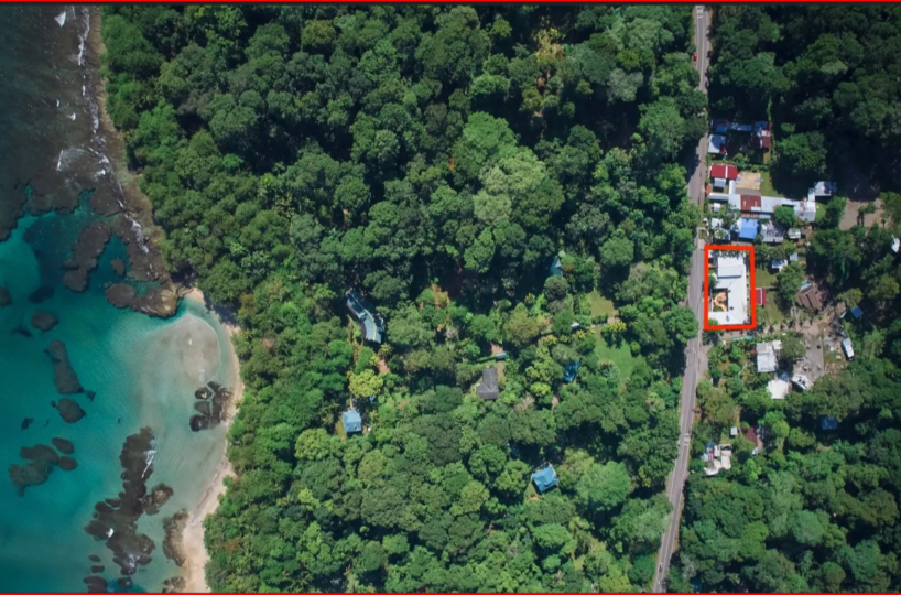 CommercialHotel - B&B for sale in Playa Chiquita Costa Rica