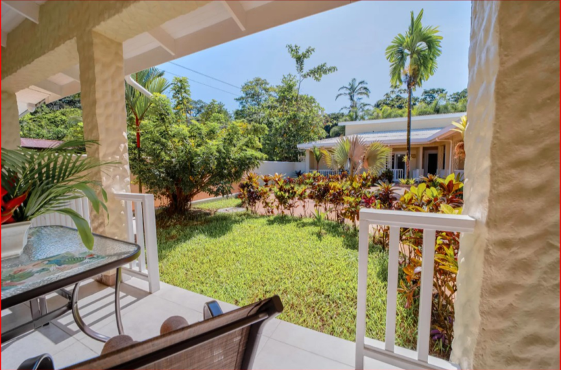 CommercialHotel - B&B for sale in Playa Chiquita Costa Rica