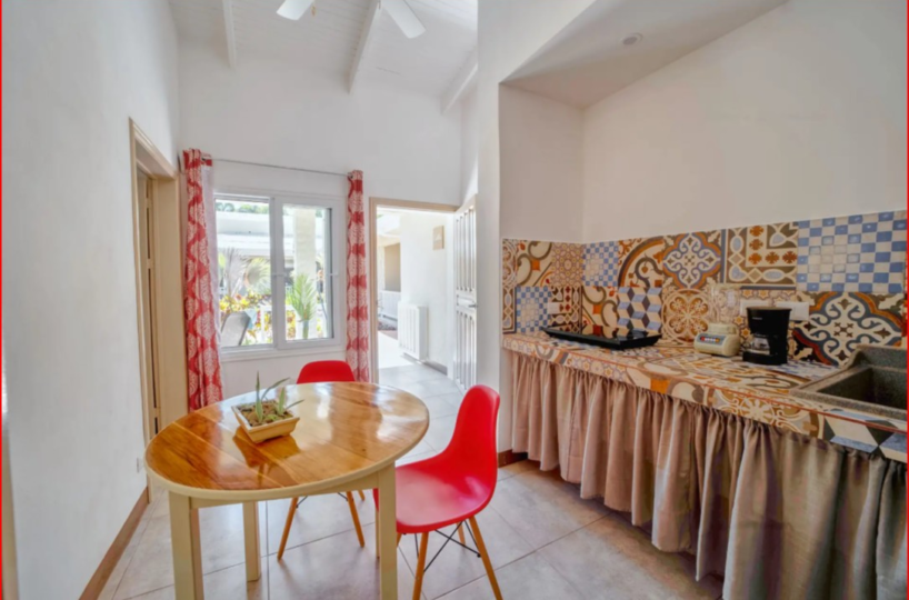 CommercialHotel - B&B for sale in Playa Chiquita Costa Rica