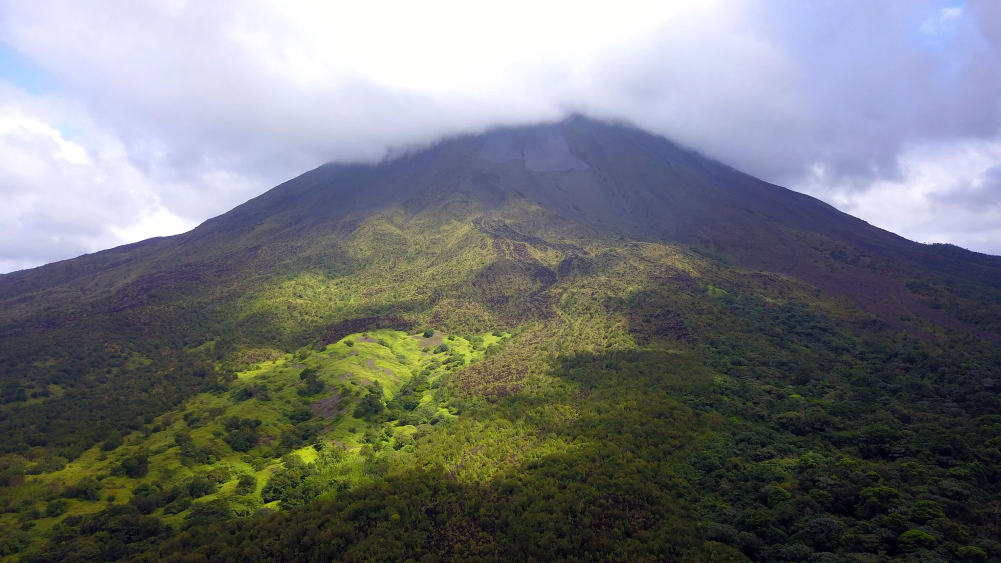 Condo vs House in Costa Rica: Costs, HOA & Resale 9 Costa Rica home