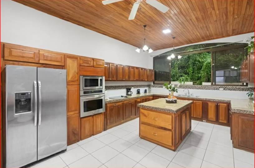 CommercialHotel - B&B for sale in Guanacaste Costa Rica