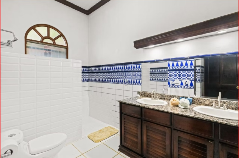 CommercialHotel - B&B for sale in Guanacaste Costa Rica