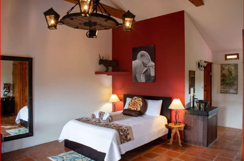 CommercialHotel - B&B for sale in Nuevo Arenal Costa Rica