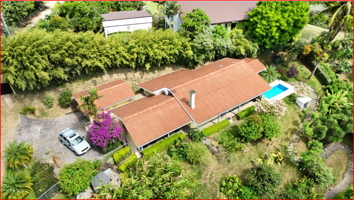 Nuevo Arenal Lakeview Retreat 3/3.5 1 HomesHotel - B&B for sale in All ZonesNuevo Arenal Costa Rica