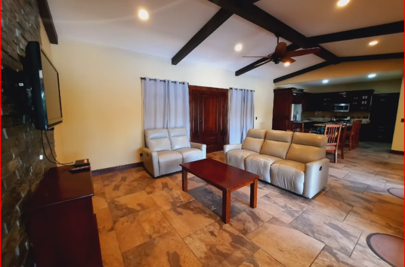 HomesHotel - B&B for sale in Lake Arenal Costa Rica