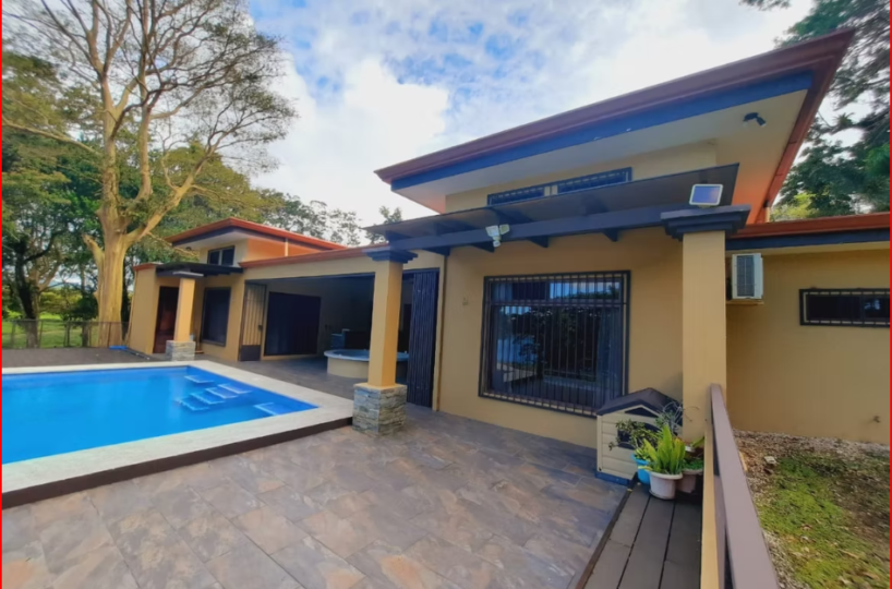 HomesHotel - B&B for sale in Lake Arenal Costa Rica