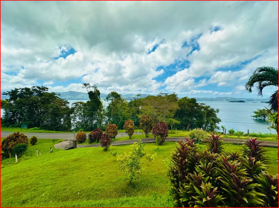 Homes for sale in Lake Arenal Costa Rica