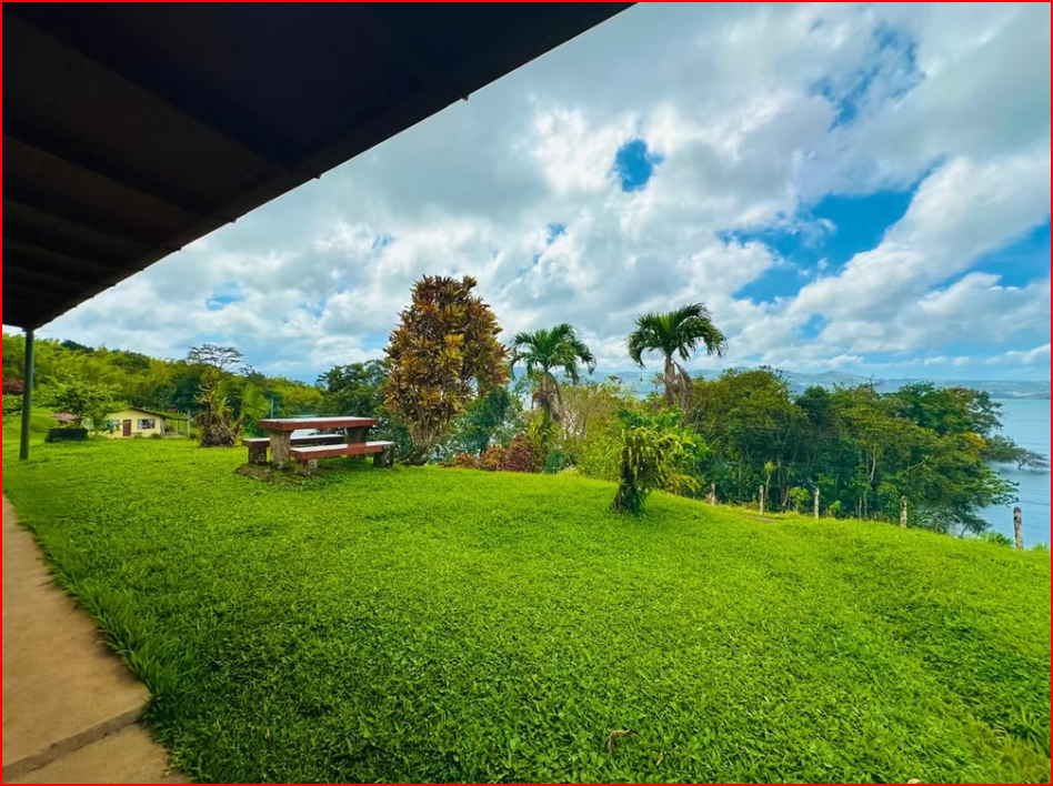 Homes for sale in Lake Arenal Costa Rica