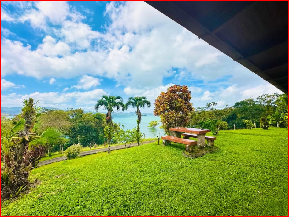 Lake Arenal Charming Home with Views – Spacious Lot & Natural Beauty 1 Homes for sale in Lake Arenal Costa Rica