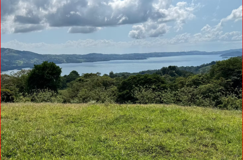 Building Lots for sale in Lake Arenal Costa Rica