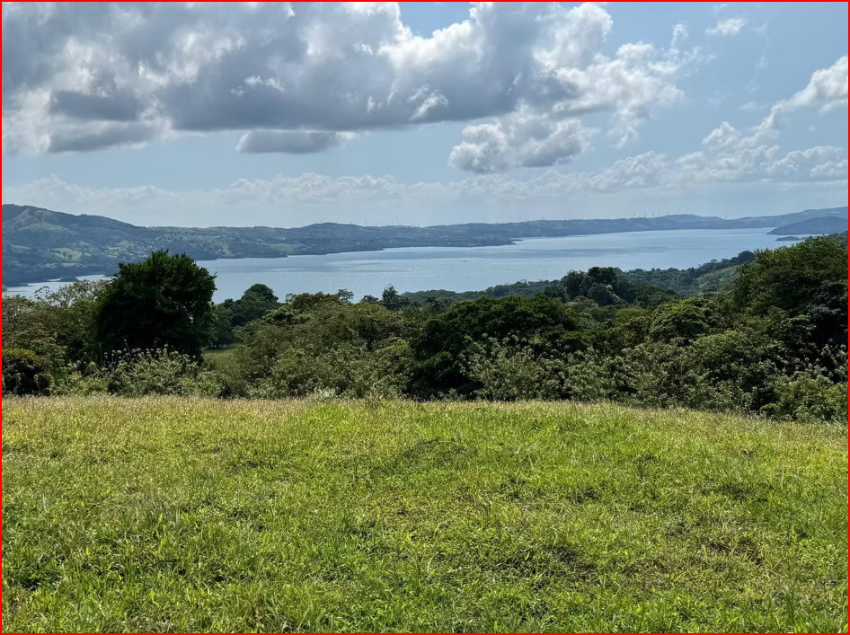 Building Lots for sale in Lake Arenal Costa Rica