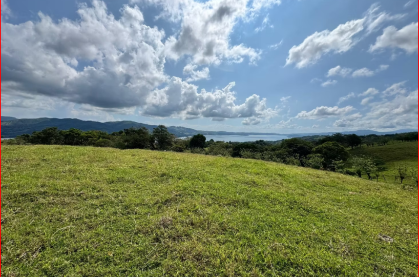 Building Lots for sale in Lake Arenal Costa Rica