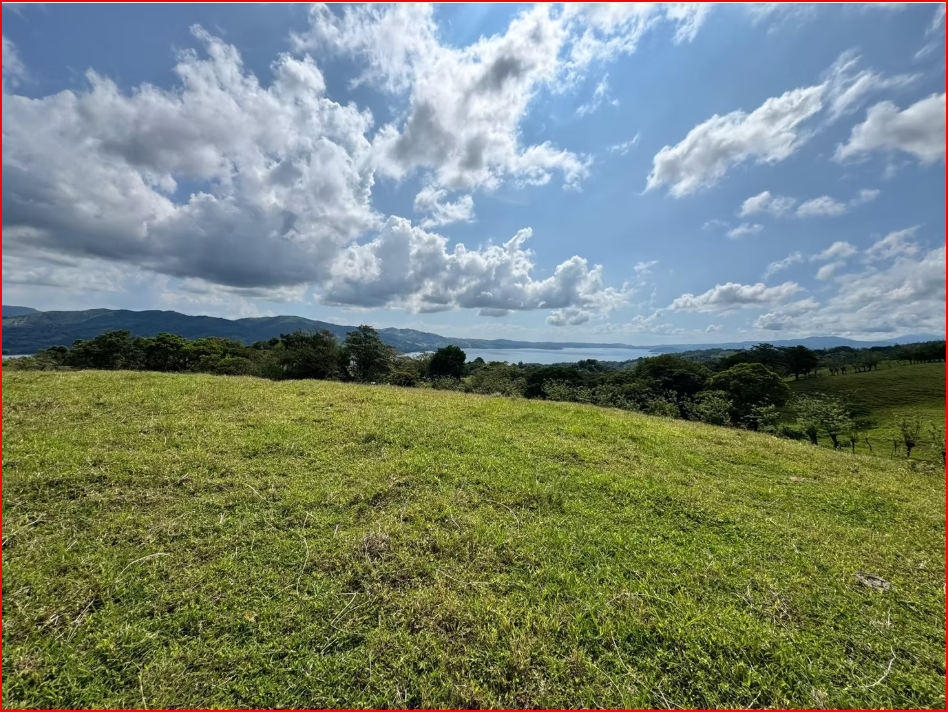 Building Lots for sale in Lake Arenal Costa Rica