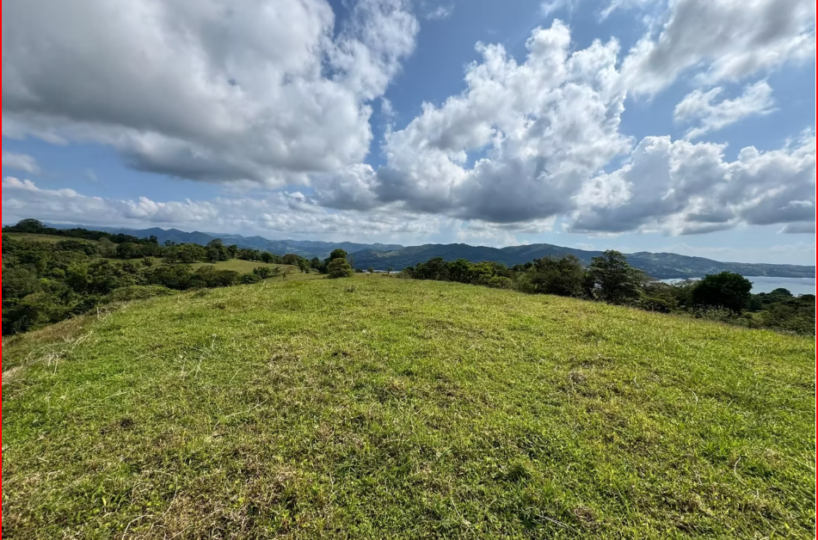 Building Lots for sale in Lake Arenal Costa Rica