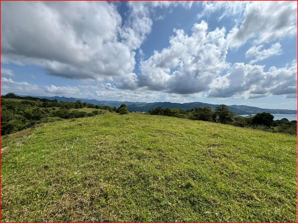 Building Lots for sale in Lake Arenal Costa Rica